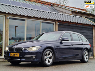 BMW 3-serie Touring 320d High Executive Upgr (Trekhaak / Sportstoelen / Leder / Xenon / Stoelverwarming / Goed onderhouden / NAP)