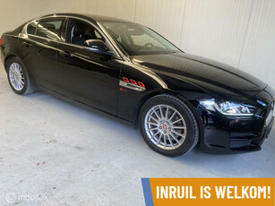 Jaguar XE 2.0 D Pure