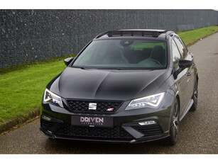 Seat Leon ST CUPRA 300 4DRIVE | Pano - Beats - Kuipstoelen