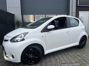 Toyota Aygo 1.0 | Led | 5Deurs | Isofix