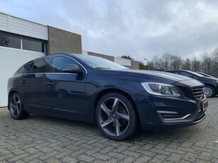 Volvo V60 2.0 D4 EURO6 R-Design LED Navi Trekhaak Cruise Control Airco Elektrische pakket