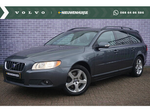 Volvo V70 2.5T Kinetic | Youngtimer | Estate-line | Bluetooth | Trekhaak | Spoiler |