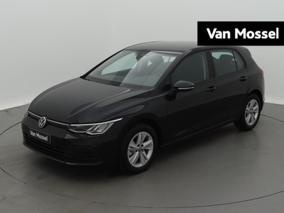 VOLKSWAGEN GOLF 1.0 TSI Life Keyless | Climatronic | Digital Display | Navigatie