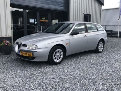 Alfa Romeo 156 Sportwagon 1.8 T.S. 16v Lusso (Rosso leder!)