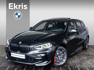 BMW 1-SERIE 5-deurs 120i High Executive M Sportpakket Pro / Glazen panorama dak/ Comfort Acces / M Koplampen Shadow Line / Schakelpaddles aan het stuurwiel - Spring Sale