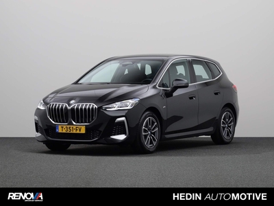 BMW 2-SERIE Active Tourer M-Sport 218i | Trekhaak | PDC voor/ achter | Camera | Parking Assistant | Adaptief M onderstel | Comfort Access |