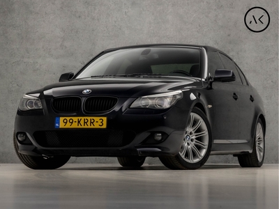 BMW 5-SERIE 520i M Pakket Shadow Line 170Pk Automaat (GROOT NAVIGATIE, ORG NEDERLANDS, STOELVERWARMING, GETINT GLAS, LEDEREN SPORTSTOELEN, ZWART HEMEL, CLIMATE CONTROL, CRUISE CONTROL, PARKEERSENSOREN, ZWART HEMEL, NIEUWSTAAT)