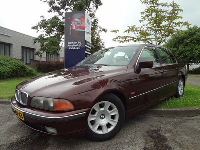 BMW 5 Serie 523I EXECUTIVE YOUNGTIMER! 1200 Euro Exportprijs