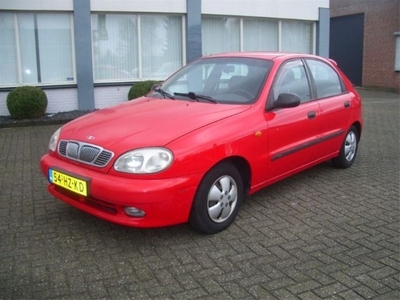 Daewoo Lanos 1.5 8v pure edition met lpg G3 (bj 2002)