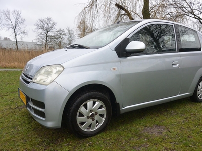 DAIHATSU CUORE 1.0-12V Azure*stuurbekr*alles elektrisch*122dkm