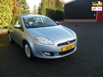 Fiat Bravo 1.4 Dynamic Fiat Bravo 1.4 Dynamic Elk pakket