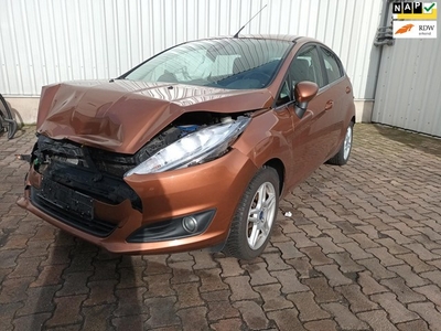 Ford Fiesta 1.0 EcoBoost Titanium - Airco - Export - Schade