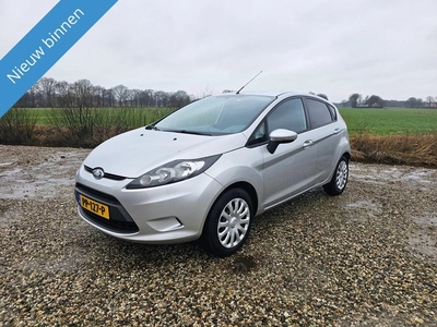 Ford Fiesta 1.25 Trend 5 deurs 146.000km nieuwe APK!