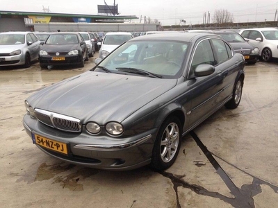 Jaguar X-Type 2.5 V6 Executive (2004)