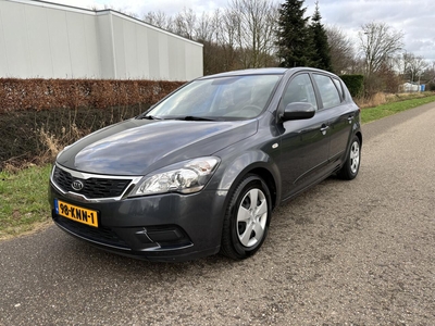 KIA CEE D 1.4 CVVT X-tra / 5-DEURS / AIRCO / 101dkm NAP, hatchback, bj 2010