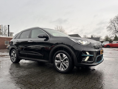 KIA E-Niro ExecutiveLine 64 kWh INCL-BTW VOLLEDER | KEYLESS | CAMERA | NAVI-FULLMAP | FULL-LED | JBL-AUDIO | MEMORY-PACK | ACC | DAB | ECC | PDC | LANE-A, terreinwagen/pick up, bj 2019