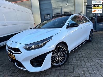 KIA PRO CEE D 1.5 T-GDi GT-PLUS LINE SPORT 2023 AUT PANO LEER ALCANTARA LUXE, stationcar, bj 2023