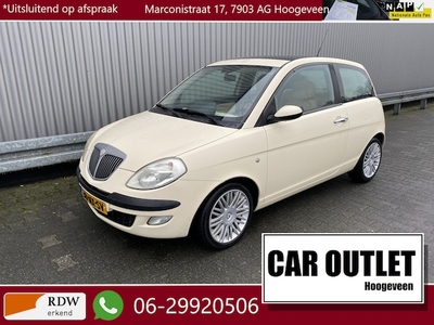 Lancia Ypsilon Benzine