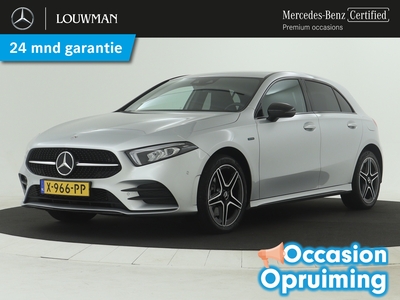 MERCEDES A-KLASSE 250 e Business Solution AMG | Sfeerverlichting | Parkeersensoren voor & achter | Stoelverwarming | Navigatie | Nightpakket | Inclusief 24 MB Premium Certified garantie voor Europa