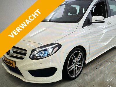 MERCEDES B-KLASSE B180 122PK 7G-DCT Business Solution AMG Edition | PanoramaDak | Trekhaak afneembaar |