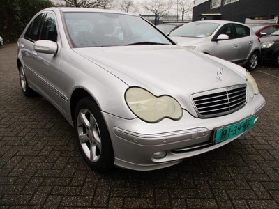 Mercedes-Benz C-klasse 200 K. AIRCO! CRUISE! APK 2-2025!