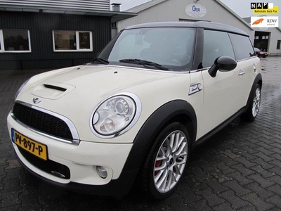 Mini Mini Clubman 1.6 John Cooper Works mooi en goed !!!