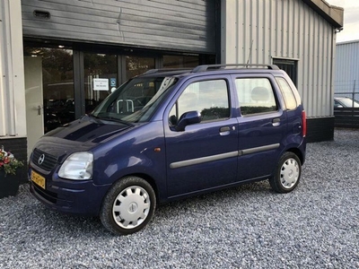 Opel Agila 1.2-16V Comfort