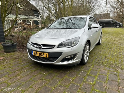 Opel Astra 1.4 Turbo Sport + Vol!!