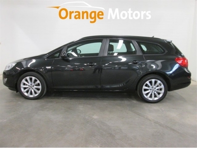 Opel Astra Sports Tourer 1.4 Turbo Ann. Ed. (bj 2012)