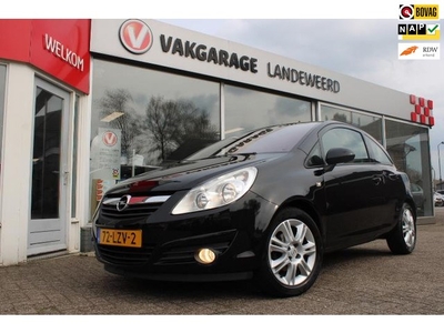 Opel Corsa 1.4-16V Cosmo / Airco / Rijklaar / Apk t/m