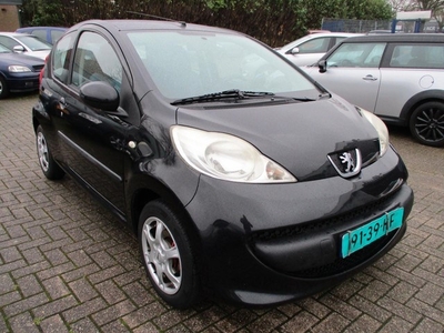 Peugeot 107 1.0-12V XS AIRCO! APK 2-2025!