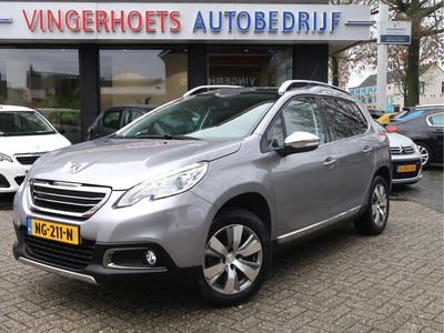 PEUGEOT 2008 Hele Luxe en Goed Onderhouden 1.200 benzine Navigatie * 1/2 Leder * Panoramadak * Trekhaak * L.M. Velgen * Climate & Cruise Control * Dealeronderhouden * Vingerhoets; Vierde Generatie Eersteklas Service !