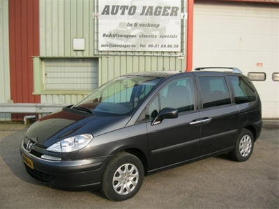 Peugeot 807 2.0 SR (bj 2004)