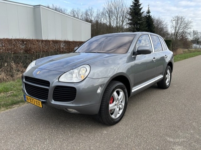 Porsche Cayenne 4.5 Turbo / AUTOMAAT / BOSE / CRUISE / NAVI