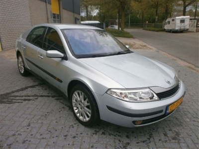 Renault Laguna 1.8 16V Dynamique (bj 2002)