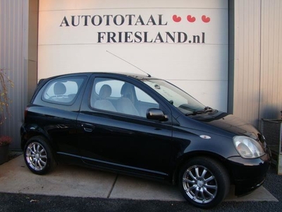 Toyota Yaris 1.3- Sol, airco, Nwe apk , € 1699 !!