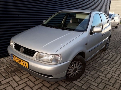 Volkswagen Polo 1.4 basis (bj 1997)