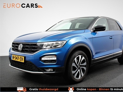 VOLKSWAGEN T-ROC 1.5 TSI DSG Active | Navigatie | Climate Control | DAB | Lane Assist | Parkeer Sensoren | Verkeersbord herkenning | Wireless App connect | Stoelverwarming