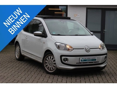 Volkswagen Up! 1.0 high up! BlueMotion Navi, Panoramadak