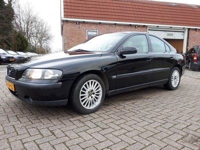 Volvo S60 2.4 Edition 170 PK onderhoud faktuur rekeningen