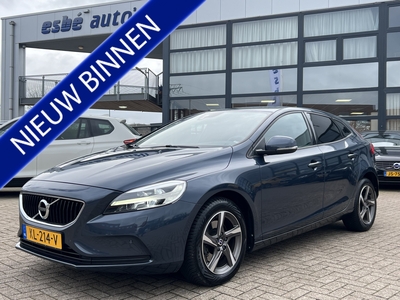 VOLVO V40 2.0 T2 Nordic + Navigatie Led Koplampen Standkachel Stoelverwarming Parkeersensoren V+A Extra Getint Glas Lmv Harman Kardon Audio Rica Tuning 225 pk NL Auto