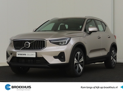 VOLVO XC40 T5 Recharge Ultimate Bright | Panoramadak | Trekhaak | Harman/Kardon | Verwarmde Voorruit!