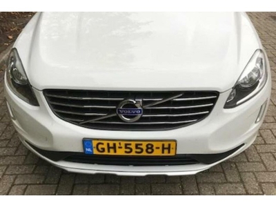 Volvo XC60 2.0 D3 FWD Momentum Automaat, Leer, Navi, etc.