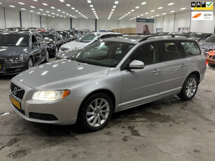 Volvo V70 1.6 T4 Summum l Leder l Xenon l Schuifdak l