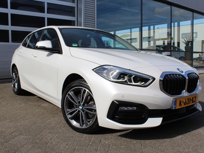 BMW 1-SERIE 118i Executive Edition **Ecc..Lnvelgen Sportintr. 1Eigenaar