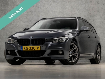 BMW 3 Serie Touring 318i M Sport Shadow Automaat (PANORAMADAK, GROOT NAVI, DEALER ONDERHOUDEN, LEDEREN SPORTSTOELEN, STOELVERWARMING, GETINT GLAS, DIGITAL COCKPIT, ELEK ACHTERKLEP, NIEUWSTAAT)