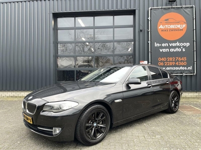 BMW 5-serie 520i High Executive AUTOMAAT|CAMERA|LEER|GROOT-NAVIGATIE|BLUETOOTH|XENON