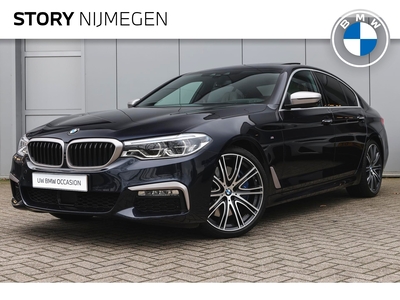 BMW 5-SERIE 540i High Executive M Sport Automaat / Schuif-kanteldak / Trekhaak / Massagefunctie / Bowers & Wilkins / Adaptieve LED / Parking Assistant Plus / Soft Close / Stoelventilatie