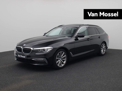 BMW 5-serie Touring 520i High Executive | Leder Interieur | Navigatie | Camera | Open/schuifdak | Stoelverwarming | Elektrische Achterklep | Elektrisch Verstelbare Bestuurderstoel | Climate-Control | Cruise-Control |