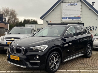 BMW X1 XDRIVE 25I PANORAMA/NAV/CAMERA/SFEERVERLICHTING/APPLE